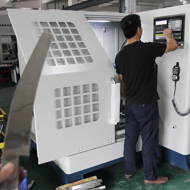 Fully automatic square tube polishing machine (3)