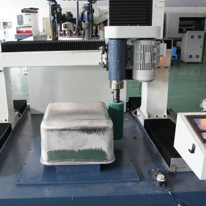 Water tank polishing machine