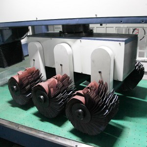 Deburring machine